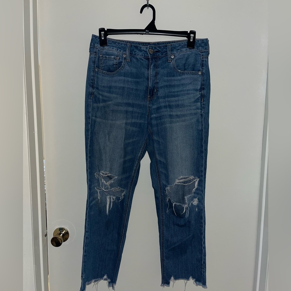 American Wagle hi-rose Tom girl distressed jeans